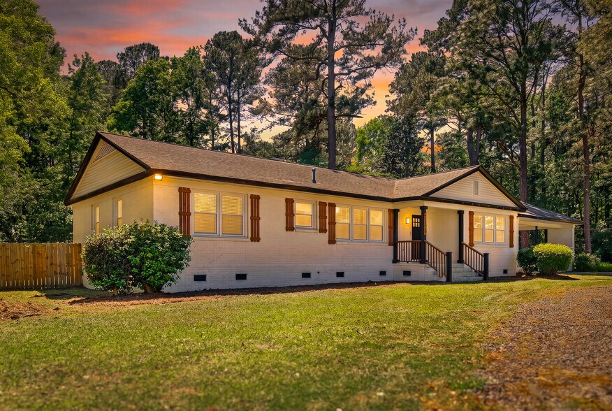 Primary Photo Of 1120 Central Ave, Summerville Office For Sale