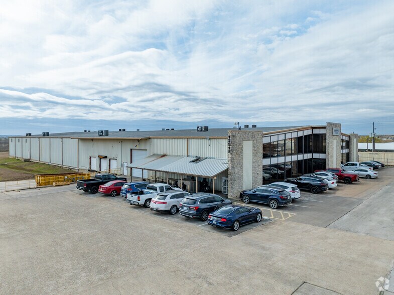 Primary Photo Of 12918 Beltex Dr, Manor Manufacturing For Sale