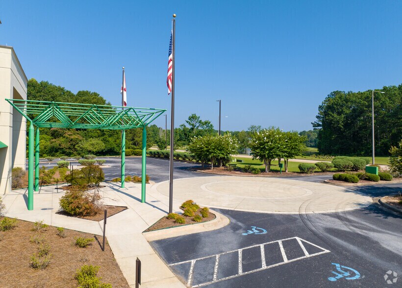 More Photos Of 177 Technology Pky, Auburn Light Manufacturing For Sale