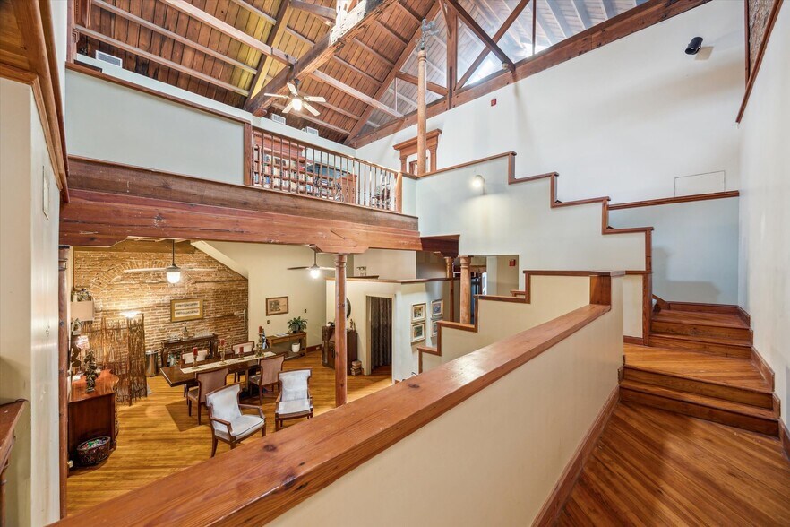 More Photos Of 210 Moody Ave, Galveston Storefront Retail Office For Sale