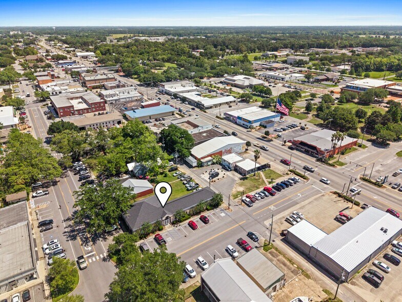 More Photos Of 106 W Myrtle Ave, Foley Office For Sale