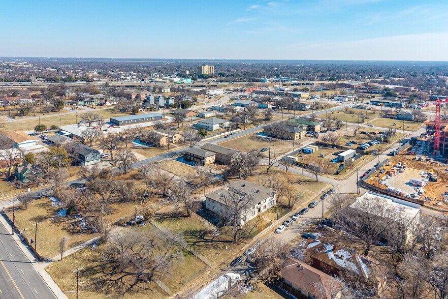 More Photos Of 2718 Cleveland St, Dallas Apartments For Sale