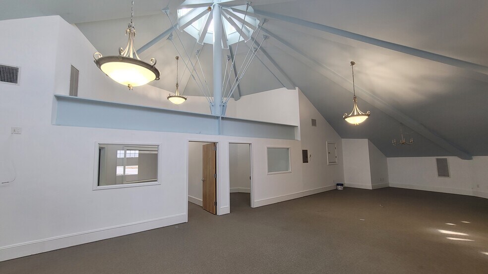 More Photos Of 501 Broadway, Point Pleasant Beach Office For Lease