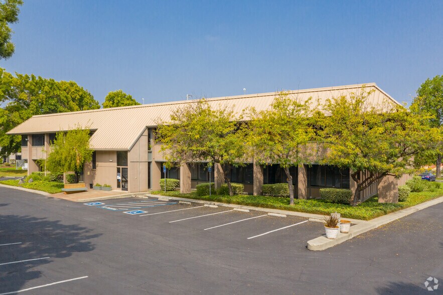 Primary Photo Of 2975 Scott Blvd, Santa Clara Office For Lease