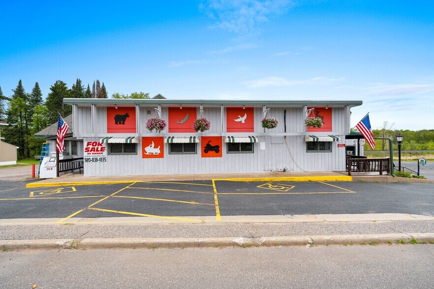 More Photos Of W11466 US Hwy 8, Dunbar Restaurant For Sale