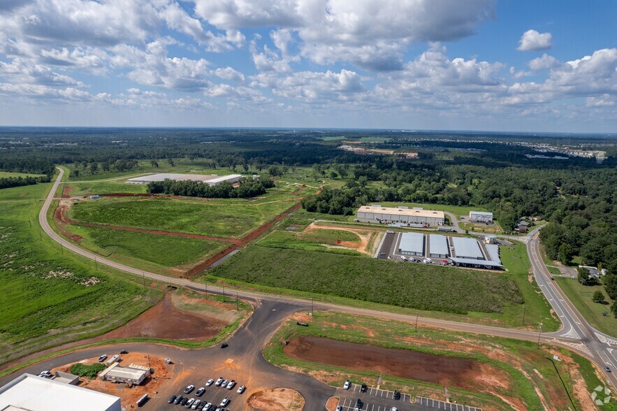More Photos Of Robins International Blvd, Warner Robins Land For Sale