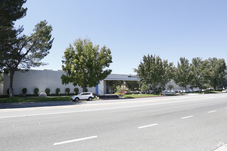 Primary Photo Of 27727 Avenue Scott, Valencia Warehouse For Lease