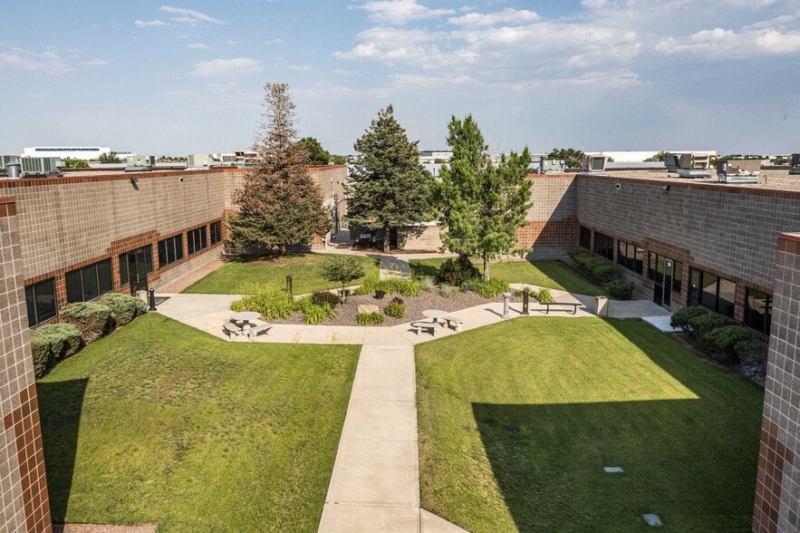 More Photos Of 1915 Aerotech Dr, Colorado Springs Office For Lease