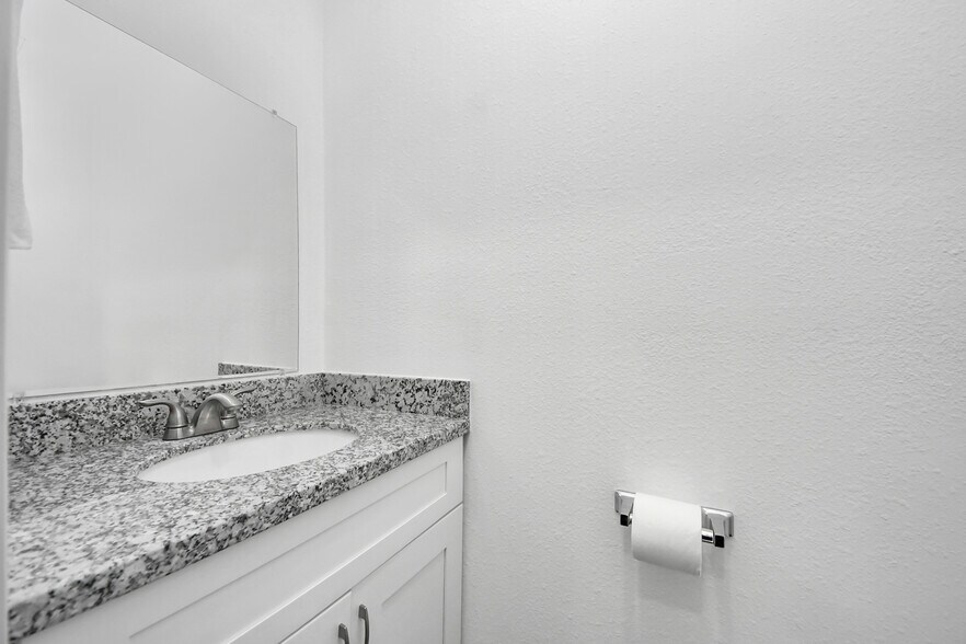 More Photos Of , Houston Multifamily For Sale