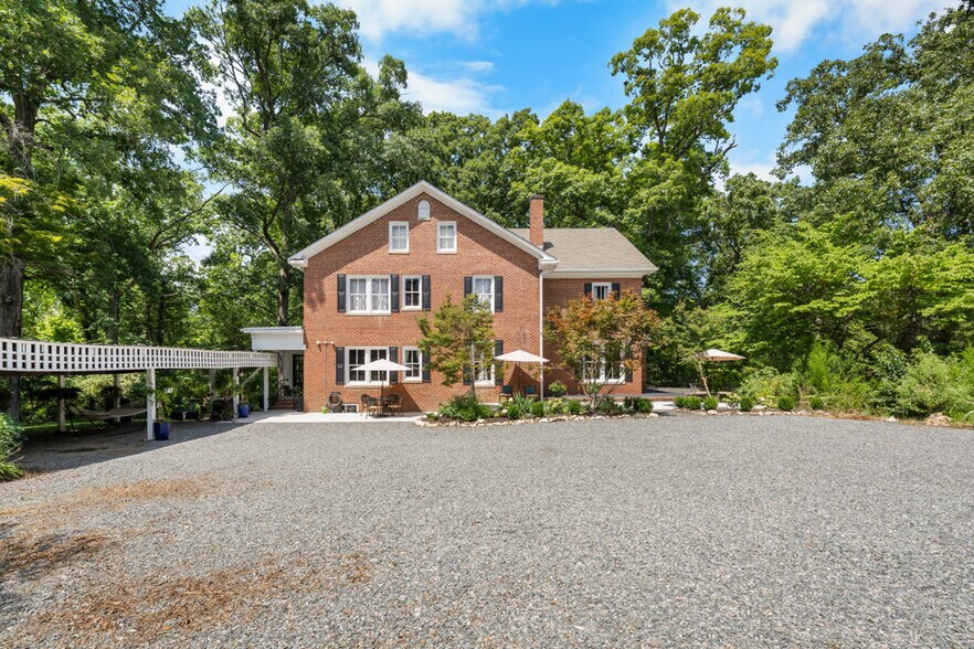 More Photos Of 7891 Boston Rd, Roxboro Specialty For Sale