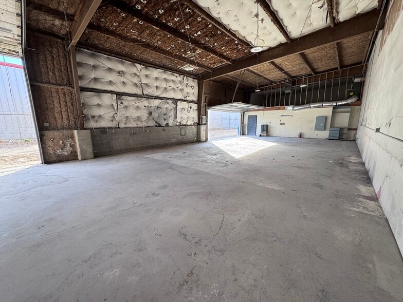 More Photos Of 165 S 122nd Ave, Tulsa Warehouse For Sale
