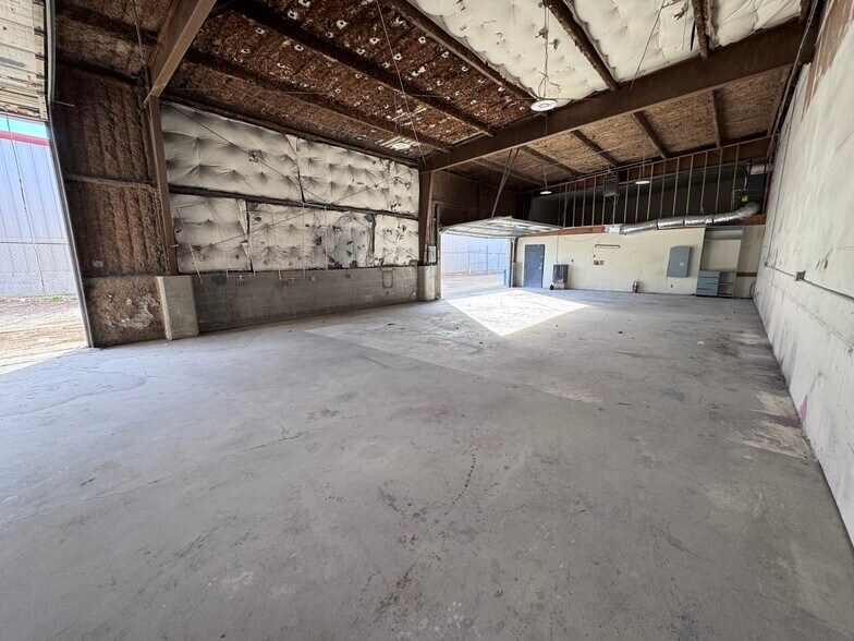 More Photos Of 165 S 122nd Ave, Tulsa Warehouse For Lease