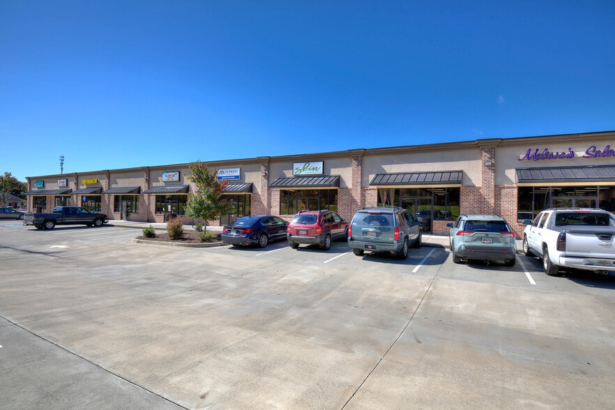 Primary Photo Of 10 Hamilton Blvd NW, Cartersville Storefront For Lease