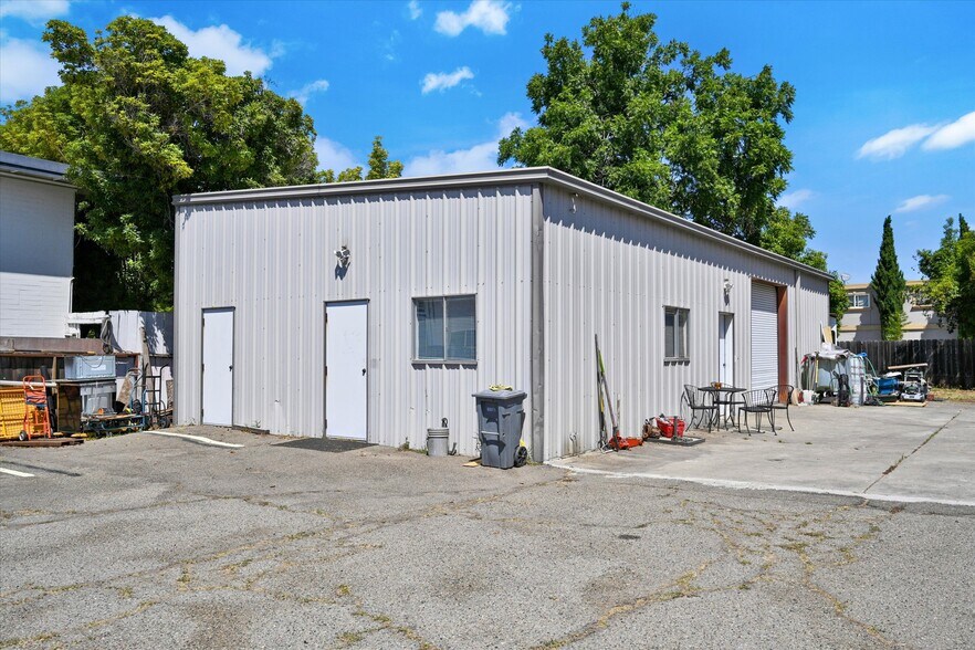 More Photos Of 1190 Davis St, San Leandro Religious Facility For Sale