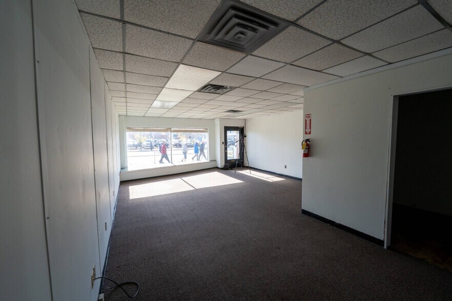 More Photos Of , Green Bay General Retail For Sale