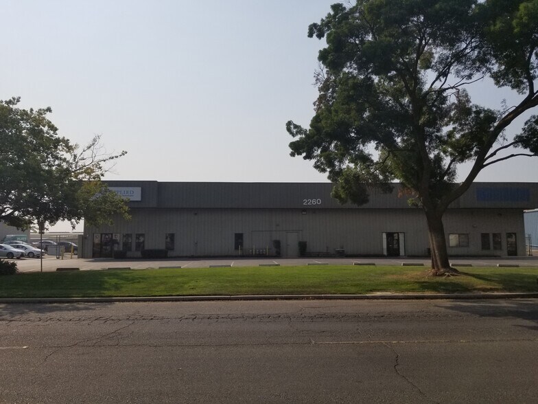 More Photos Of 2260 Cooper Ave, Merced Distribution For Lease