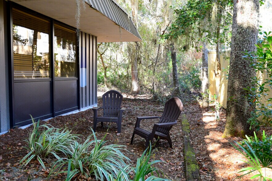 More Photos Of 1435 Julia St, Fernandina Beach Office For Sale