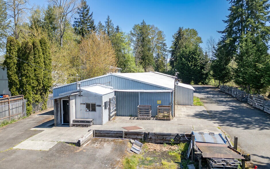 More Photos Of 10709 12th Ave E, Tacoma Warehouse For Sale
