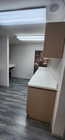 More Photos Of 2608 Matlock Rd, Arlington Medical For Lease