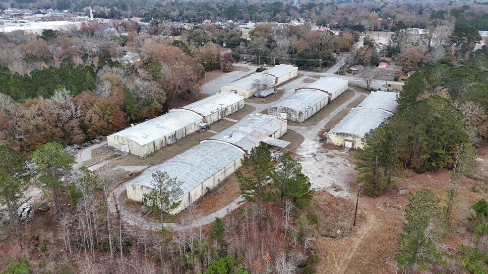 More Photos Of 486 Calhoun St, Bamberg Warehouse For Sale