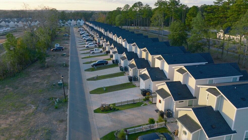 More Photos Of 0 Welaunee Blvd, Tallahassee Land For Lease