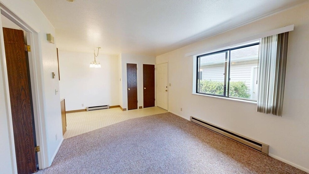 More Photos Of 1439-1447 Flathead St, Billings Apartments For Sale