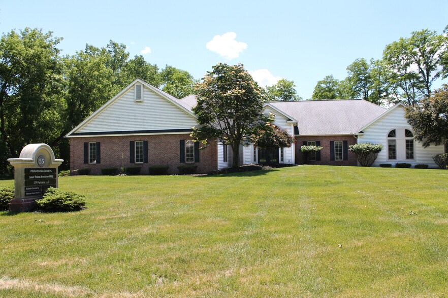 More Photos Of 55 Sullys Trl, Pittsford Office For Lease
