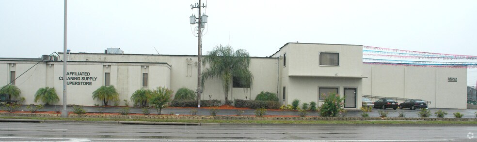 More Photos Of 15445 N Nebraska Ave, Lutz Warehouse For Lease