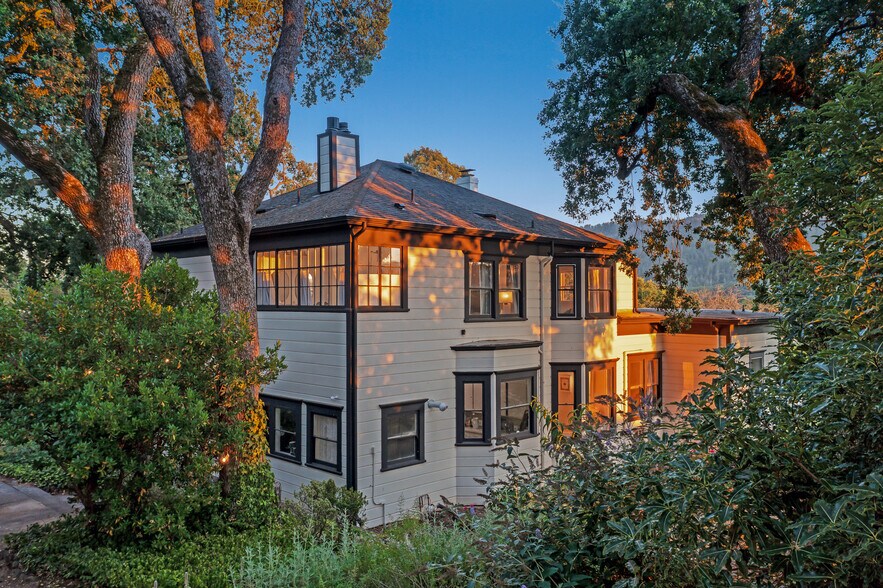 More Photos Of 125 Cristo Ln, Santa Rosa Specialty For Sale