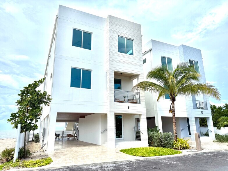 More Photos Of 990 41st St, Marathon Land For Sale