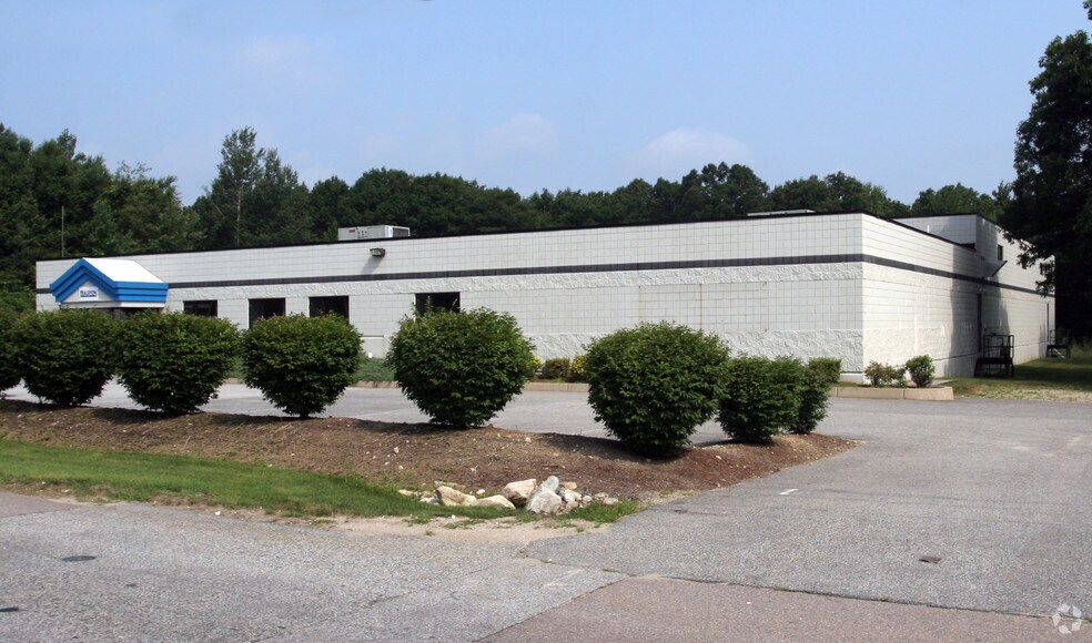 More Photos Of 27 Wellington Rd, Lincoln Office For Lease