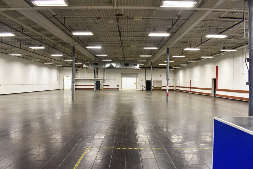 More Photos Of 1818 Milton Ave, Janesville Freestanding For Lease
