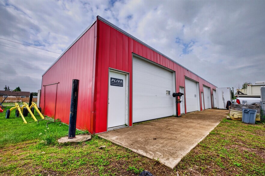 More Photos Of 5130 52 Avenue, Bruderheim Land For Sale