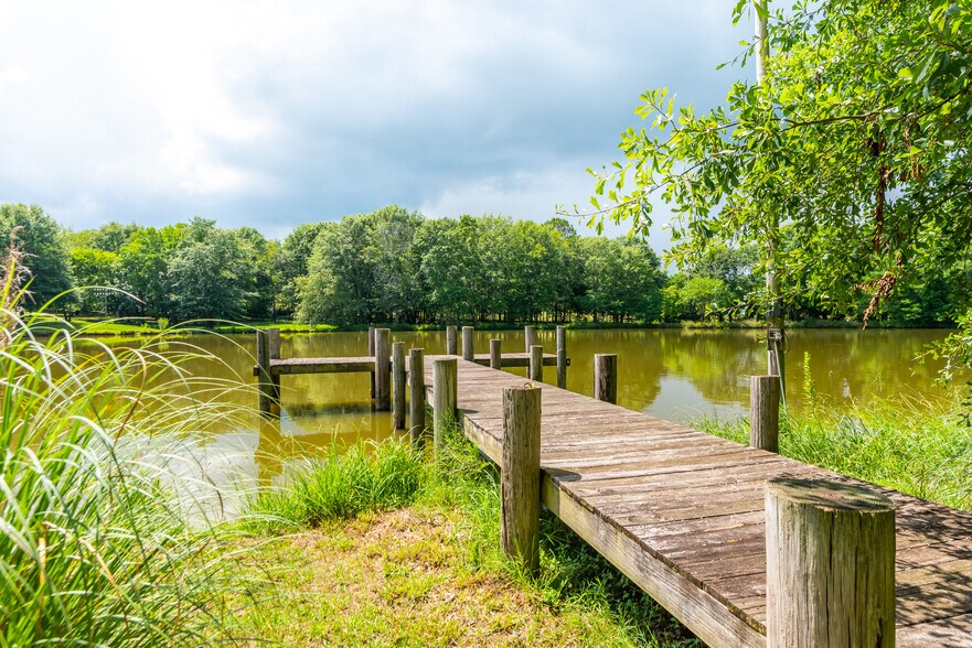 More Photos Of 565 Owens Gin Rd NE, Calhoun Lodge Meeting Hall For Sale