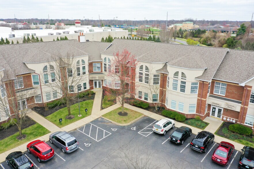 More Photos Of 9700 Park Plaza Ave, Louisville Medical For Lease