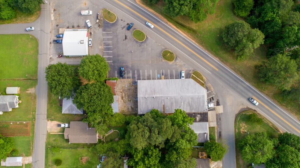 More Photos Of 808-814 W Center St, Sheridan Storefront Retail Office For Sale