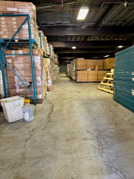 More Photos Of 290 Auburn ave, Buffalo Distribution For Sale