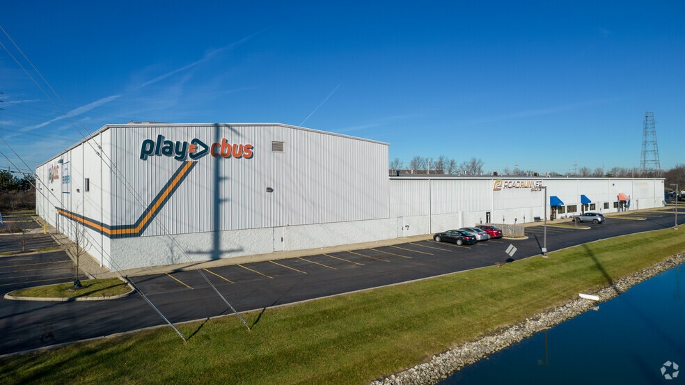 Primary Photo Of 535 Lakeview Plaza Blvd, Worthington Warehouse For Sale