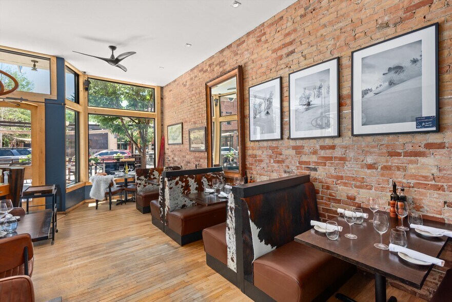 More Photos Of 335 Main St, Carbondale General Retail For Sale