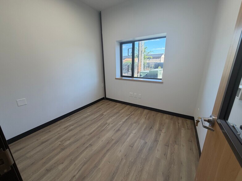 More Photos Of 3830 Olympic Ave, Spokane Warehouse For Lease