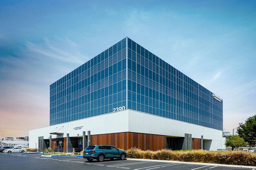 More Photos Of 2390 E Orangewood Ave, Anaheim Office For Sale