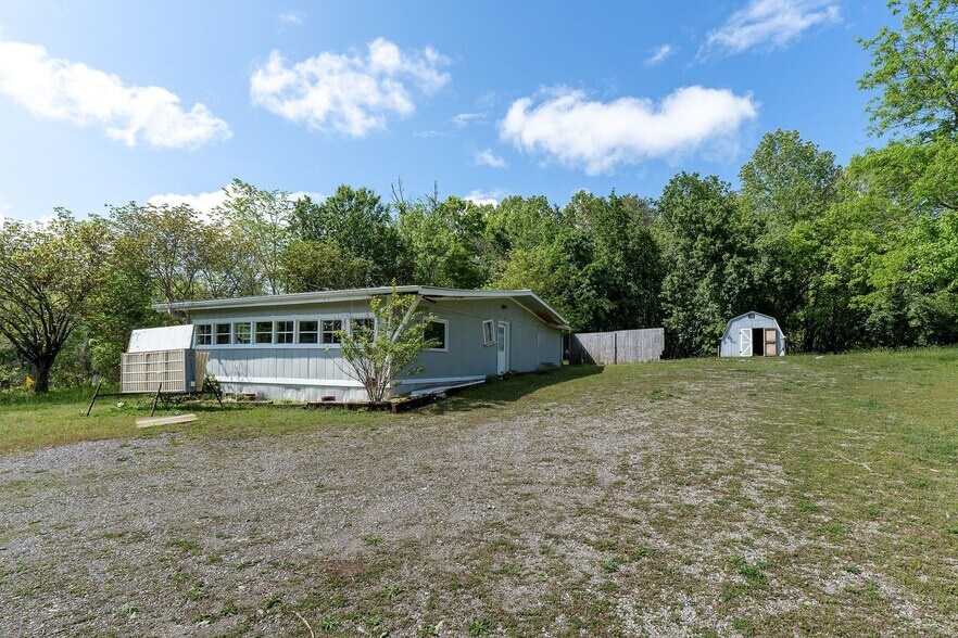 More Photos Of 11716 McMinnville Hwy, Walling Restaurant For Sale