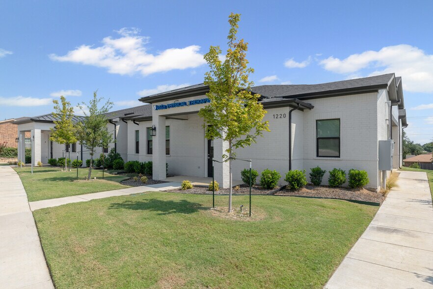 More Photos Of 1220 N Kimball Ave, Southlake Office For Sale