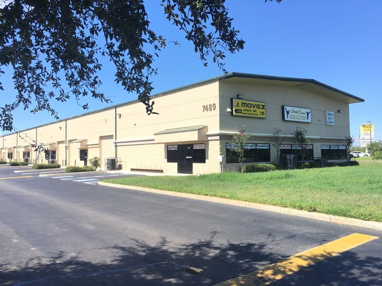 More Photos Of 7466 Narcoossee Rd, Orlando Light Distribution For Lease