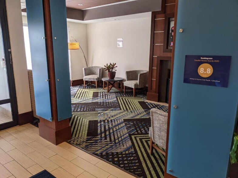 More Photos Of 1230 Collins Rd NE, Cedar Rapids Hotel For Sale