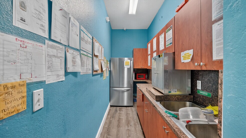 More Photos Of 750 NW 96th St, Miami Daycare Center For Sale