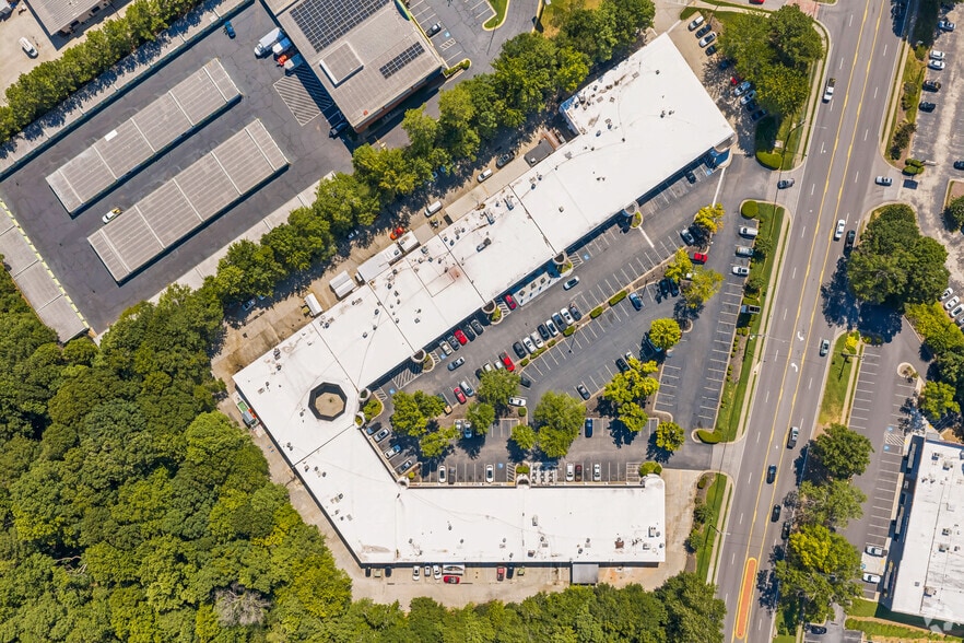 More Photos Of 11235 Alpharetta Hwy, Roswell Storefront For Lease