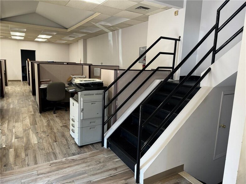 More Photos Of 7024 18th Ave, Brooklyn Office For Sale