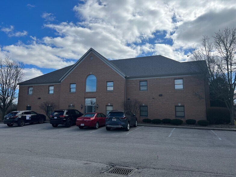 More Photos Of 6715 Tippecanoe Rd, Canfield Office For Lease