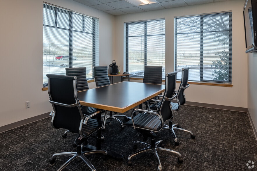 More Photos Of 4450 Arapahoe Ave, Boulder Coworking Space